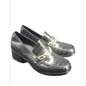 Urban Outfitters Faux Croc Slip-on Loafers Size 7M